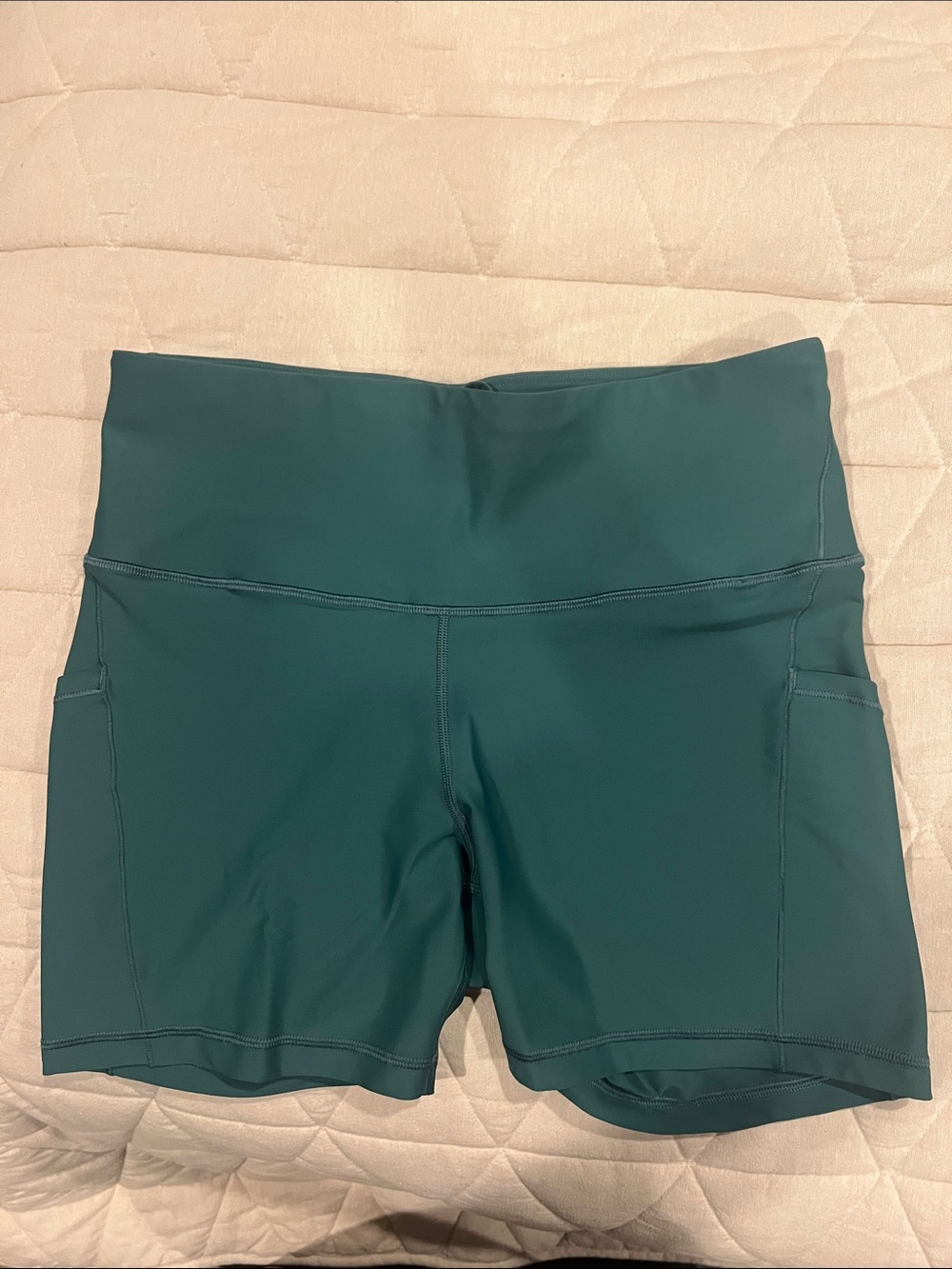 Athleta Teal  5” High-Rise Stash Interval Short with Side Pockets